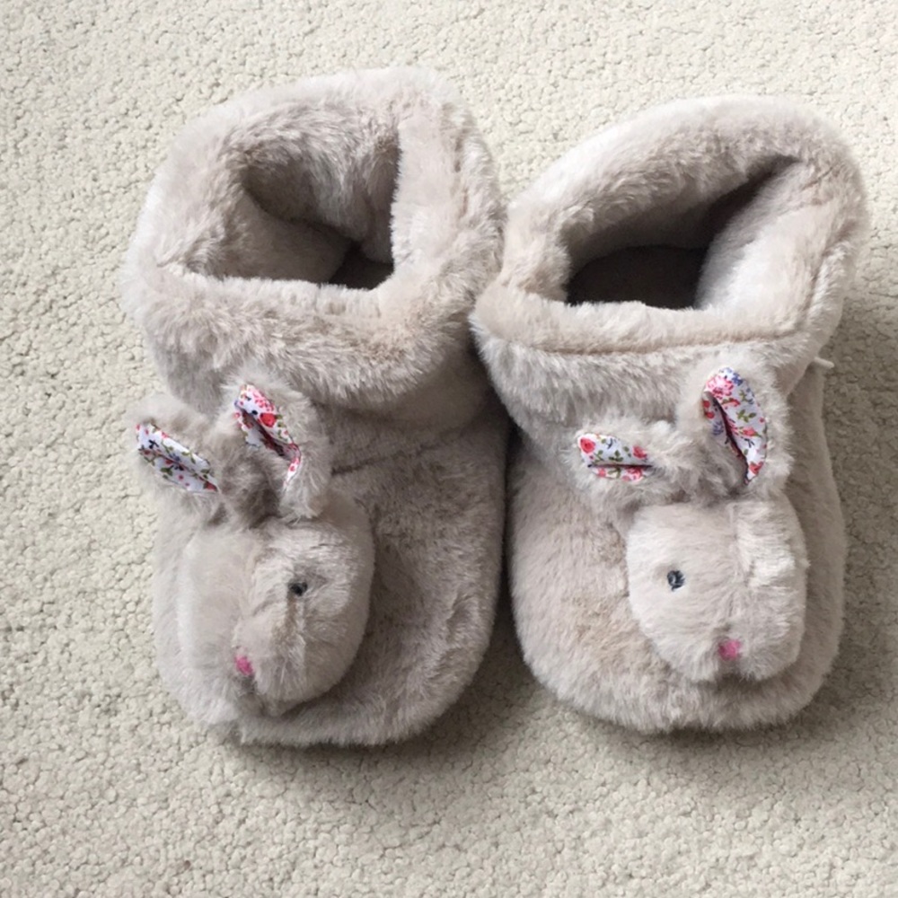 Girls Jojo Maman Bebe Rabbit Slippers NWOT 4-6Y